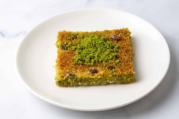 How to Craft an Authentic Greek Tzatziki with Garden Fresh Cucumbers and Dill?